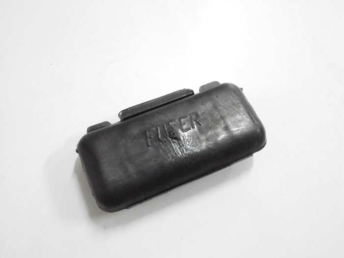 Nro. 15  CAJA DE FUSIBLE