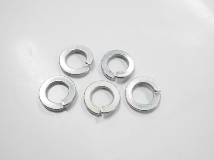 Nro. 13  ARANDELA DE PRESION 10MM (MPACK)