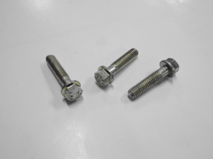 Nro. 9  PERNO CON PESTANA