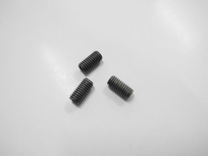 Nro. 11  TORNILLO M5 X 0.8 X 7