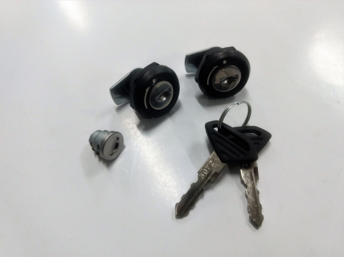 Nro. 5  CHAPA DE CONTACTO Y TAPA (KIT DE CHAPAS)