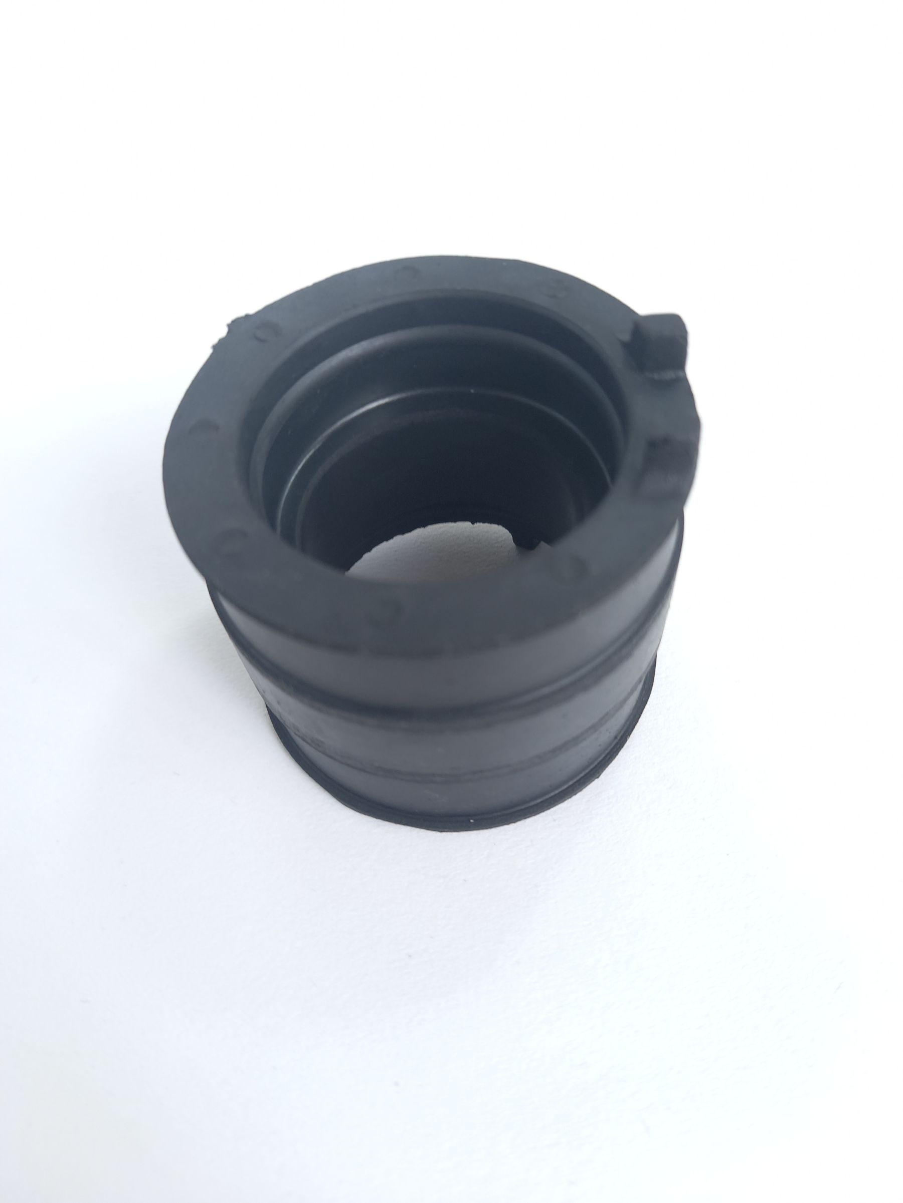 Nro. 7  AISLADOR DE CARBURADOR