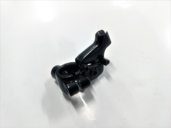 Nro. 6  SOPORTE DE MANIJA EMBRAGUE (TIPO DIODO)