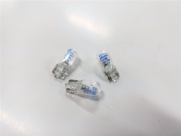 Nro. 16  FOCO 12V 5W